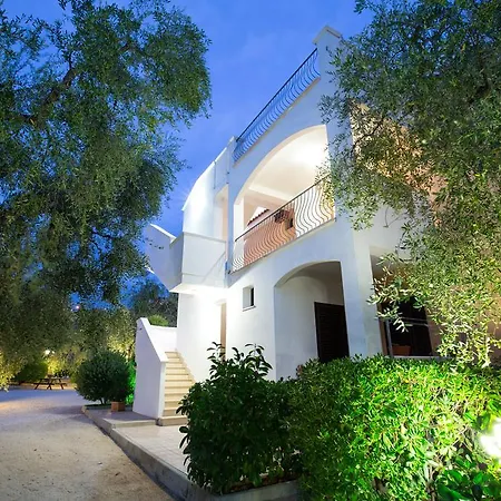Valleverde מלון דירות ויאסטה