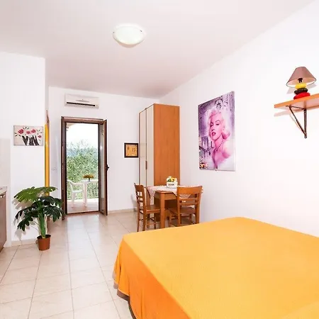 Valleverde 3* ויאסטה